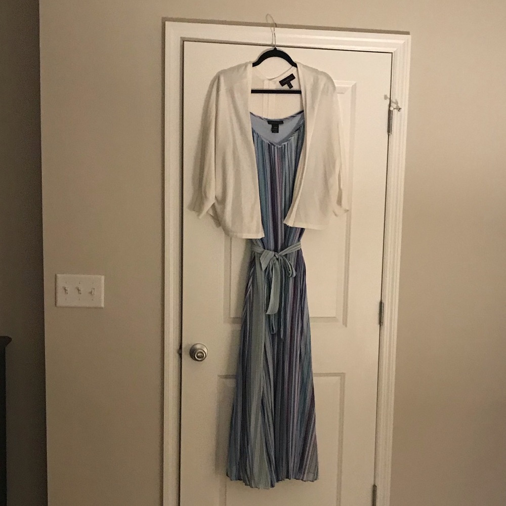 Pretty pastel maxi dress with white cardigan